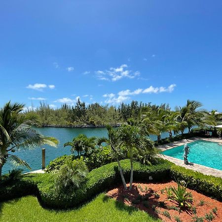 Dolphin Cove (Adults Only) Freeport Exterior foto